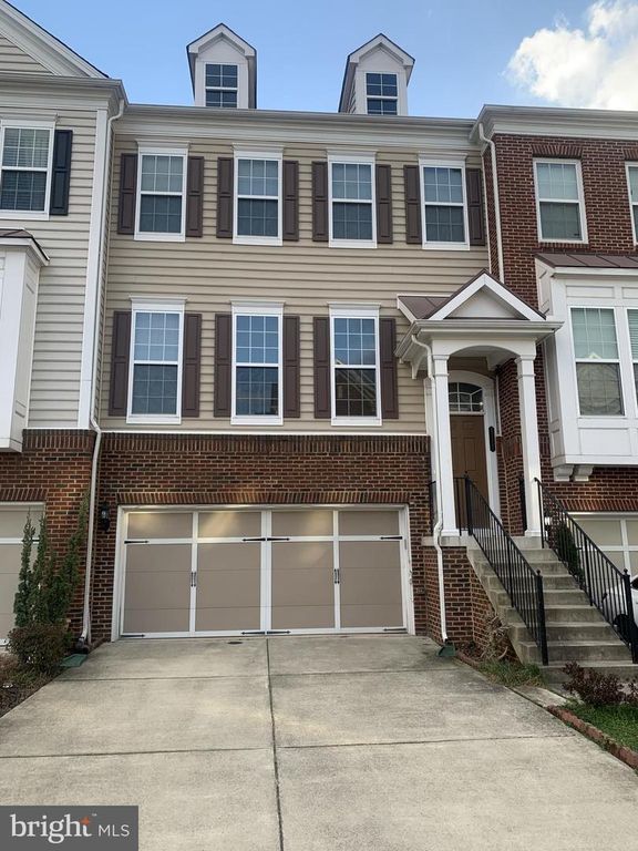 43557 WHITE CAP TER, Chantilly, VA 20152