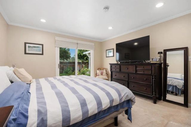 2084 Meadowlark Circle, San Marcos, CA 92078