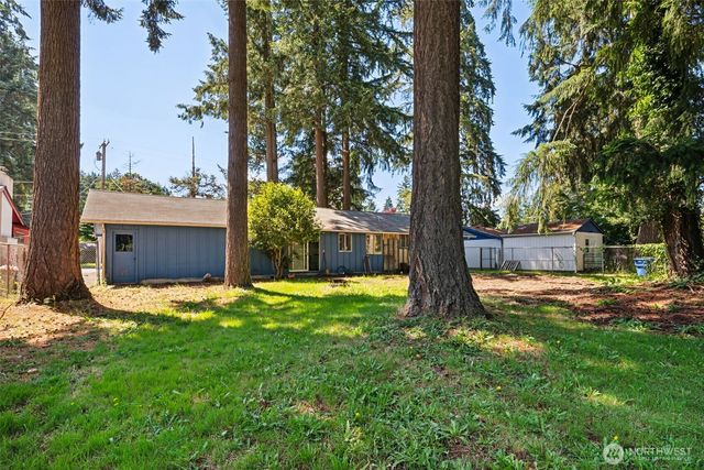 1038 Skyridge Street SE, Lacey, WA 98503