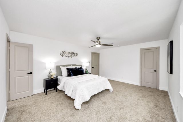 5614 Oakhaven Lane, Houston, TX 77091