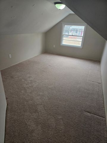 1944 SW 1st Street, Des Moines, IA 50315