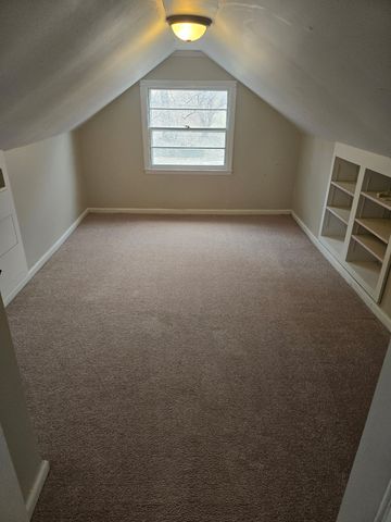 1944 SW 1st Street, Des Moines, IA 50315