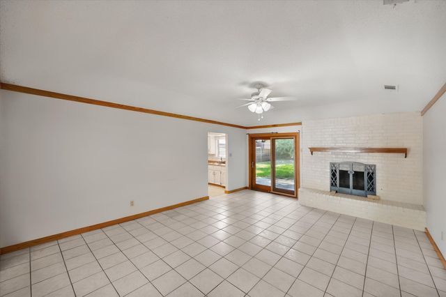 3724 Billie Faye Drive, North Richland Hills, TX 76180