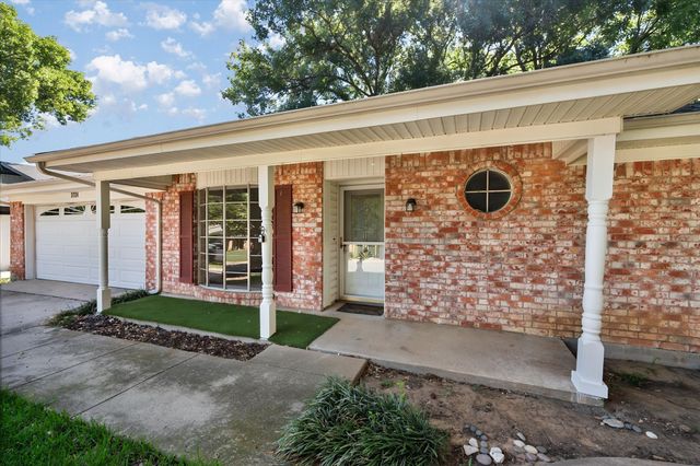 3724 Billie Faye Drive, North Richland Hills, TX 76180