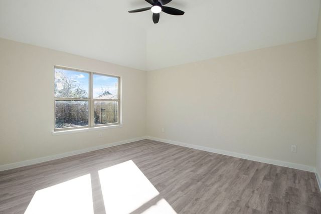 1915 Missouri Avenue, Fort Worth, TX 76104