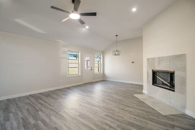 1915 Missouri Avenue, Fort Worth, TX 76104