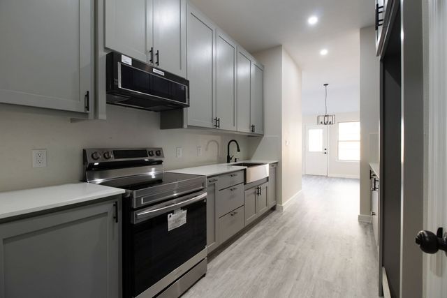 1915 Missouri Avenue, Fort Worth, TX 76104