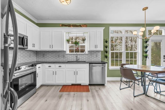 1361 Judge Tyler Dr, Clarksville, TN 37043