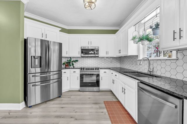 1361 Judge Tyler Dr, Clarksville, TN 37043