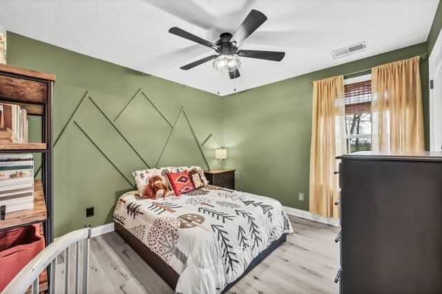 1361 Judge Tyler Dr, Clarksville, TN 37043