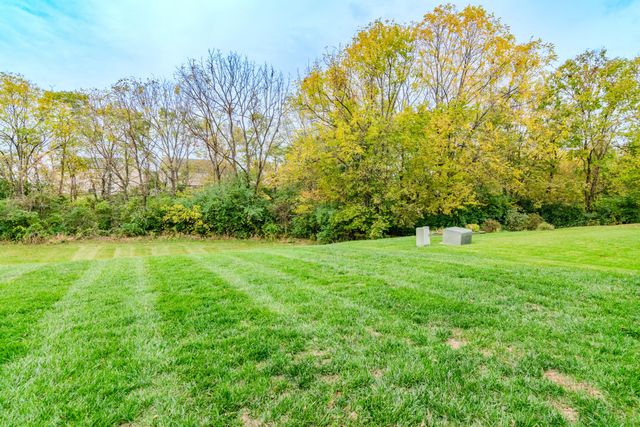 4549 Walnut Creek Drive, Lexington, KY 40509