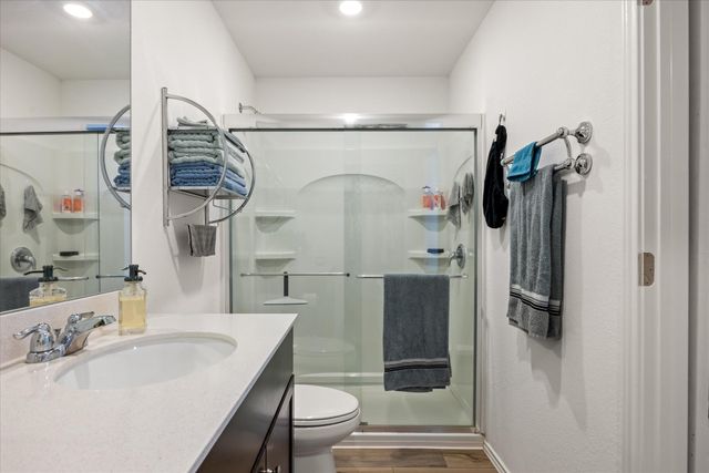 36 Trinity CIR, Lockhart, TX 78644