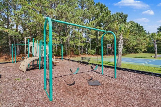 1218 White Fox Ct., Conway, SC 29526