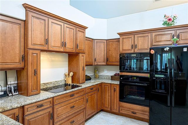 4595 16th ST NE, Naples, FL 34120