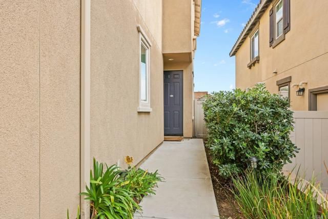 1869 Olivia St, El Cajon, CA 92021