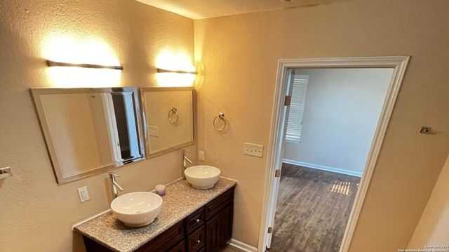 274 ROSEMONT DR, San Antonio, TX 78228
