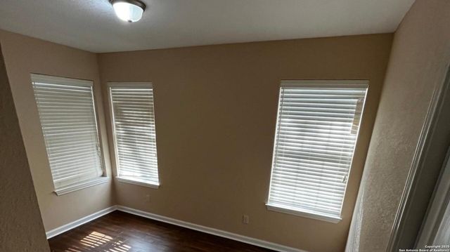 274 ROSEMONT DR, San Antonio, TX 78228