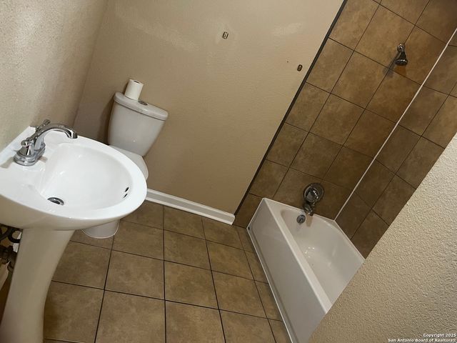 274 ROSEMONT DR, San Antonio, TX 78228