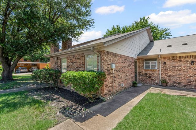 3504 Smith Barry Road, Pantego, TX 76013