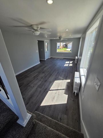 2230 S 10th STREET, Manitowoc, WI 54220