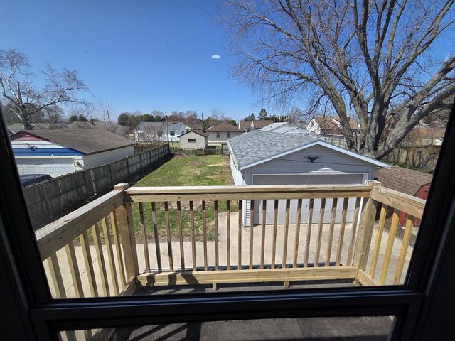 2230 S 10th STREET, Manitowoc, WI 54220