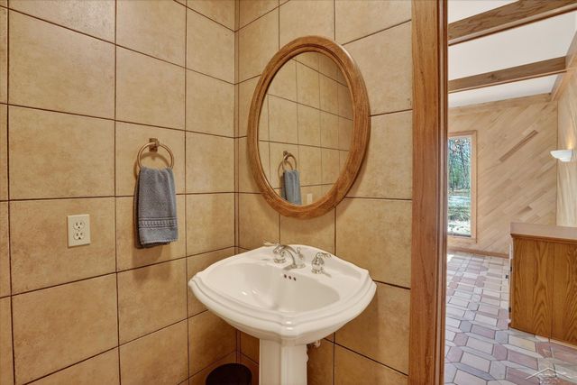 2852 E Leisure Lane, Ingersoll Twp, MI 48640