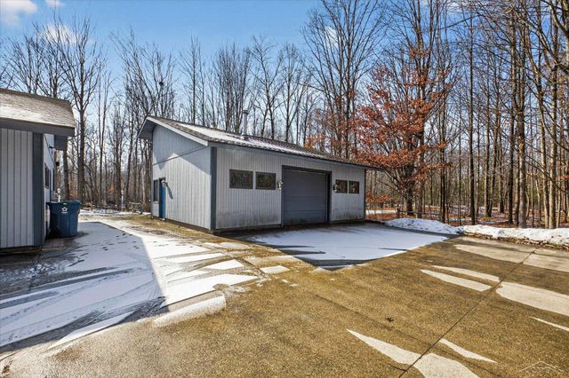 2852 E Leisure Lane, Ingersoll Twp, MI 48640