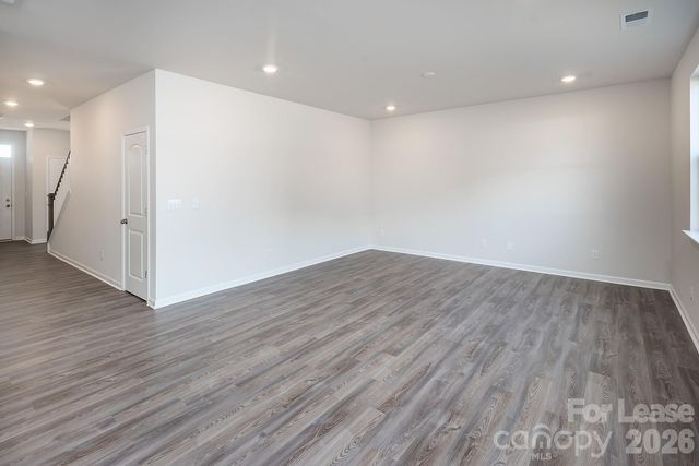 1014 Hanover Crossing Divide, Charlotte, NC 28215