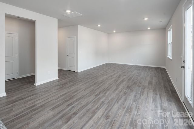 1014 Hanover Crossing Divide, Charlotte, NC 28215