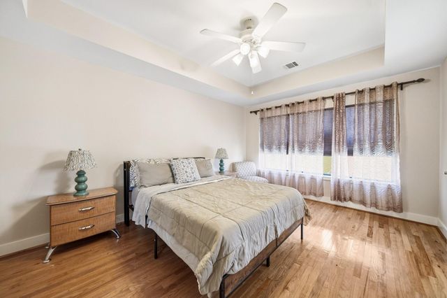 9802 Cynthia Ann Court, Houston, TX 77025