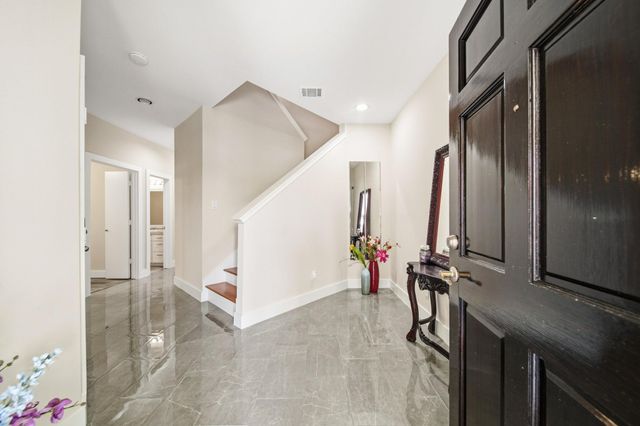 9802 Cynthia Ann Court, Houston, TX 77025