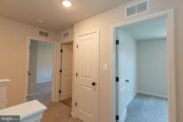 37 DIVING SCAUP RD, Hedgesville, WV 25427