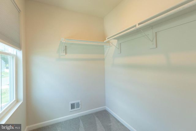 37 DIVING SCAUP RD, Hedgesville, WV 25427