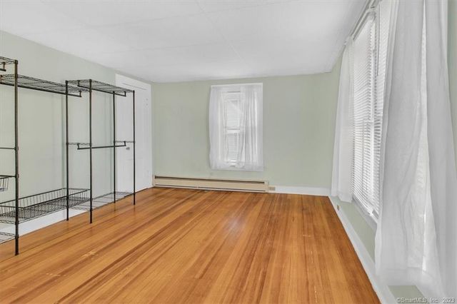 56 Winter Street, Manchester, CT 06040