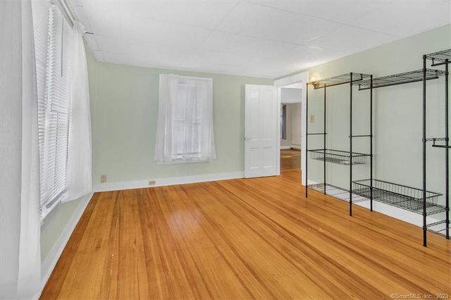 56 Winter Street, Manchester, CT 06040