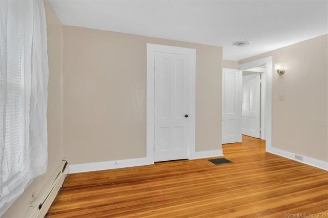 56 Winter Street, Manchester, CT 06040