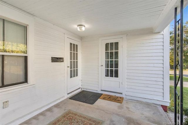 56 Winter Street, Manchester, CT 06040