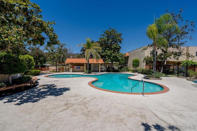 6787 Alvarado Rd 5, San Diego, CA 92120