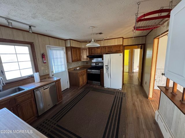 121-123 Stone Road, Union Beach, NJ 07735