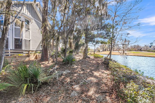 410 Carolina Cherry Court 102, Charleston, SC 29414