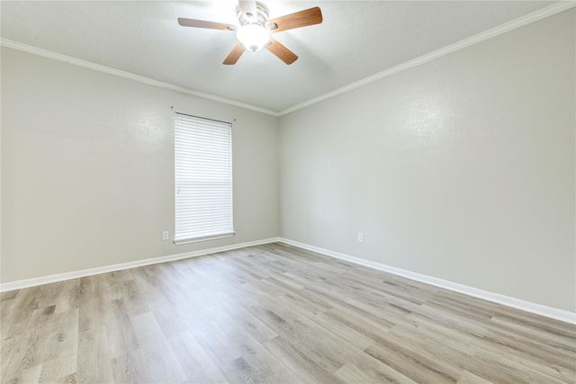 2126 Fir Springs Drive, Houston, TX 77339