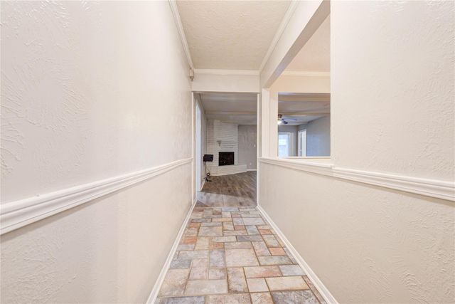 2126 Fir Springs Drive, Houston, TX 77339