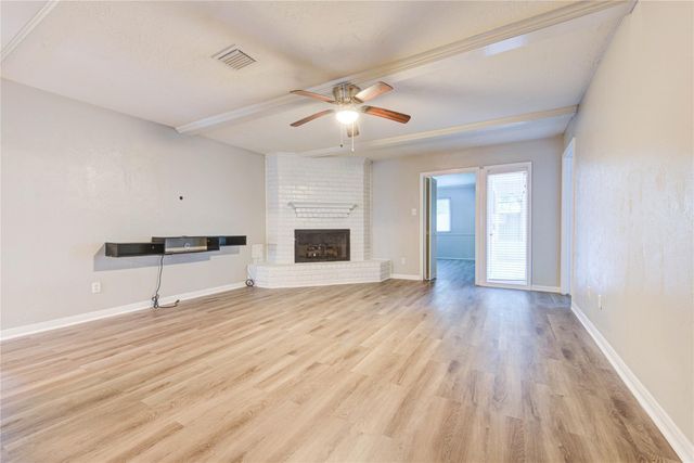 2126 Fir Springs Drive, Houston, TX 77339