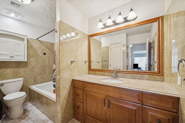 16147 New Field Drive, Houston, TX 77082