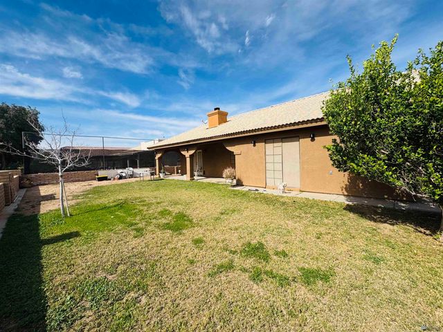 710 N Marshall Loop Rd, Somerton, AZ 85350