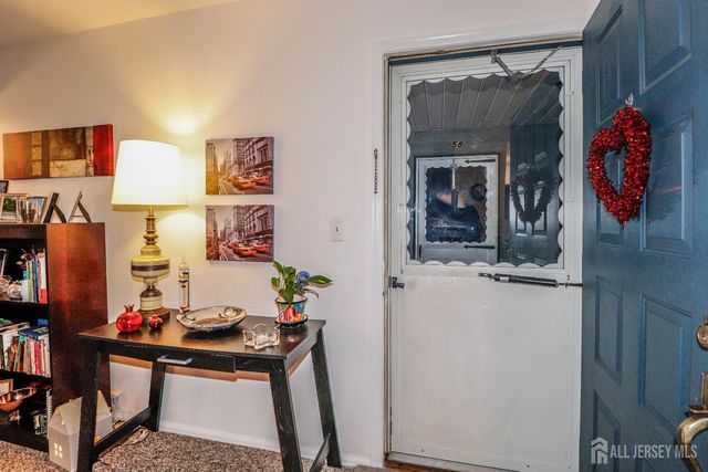 62 Haverhill Place, Franklin, NJ 08873