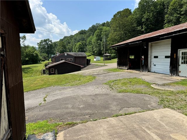 160 Halfway House Road, Norwich, NY 13830