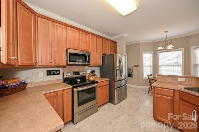 2820 Loxdale Farms Drive 14, Monroe, NC 28110