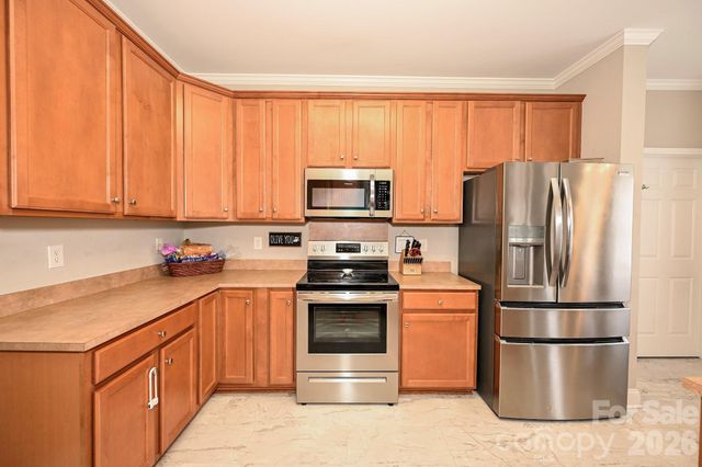 2820 Loxdale Farms Drive 14, Monroe, NC 28110