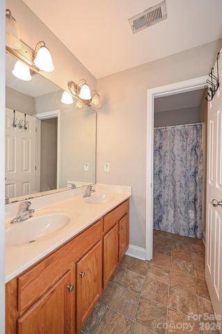 2820 Loxdale Farms Drive 14, Monroe, NC 28110